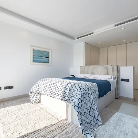 Holiday home Luxury Townhouse *