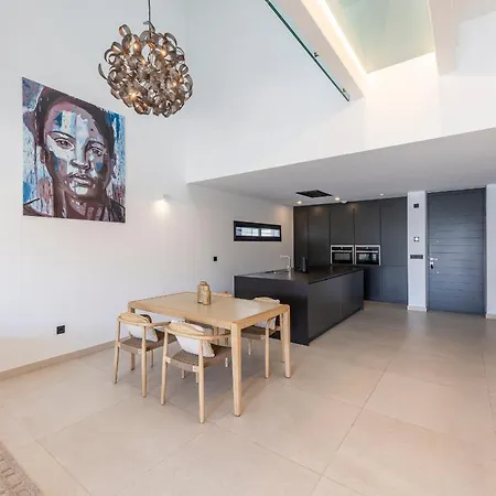 Holiday home Luxury Townhouse